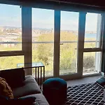 Trem Elai 4 Bed Townhouse With Spectacular Views 4 Miles From Cardiff City Centre 10Mins By Train