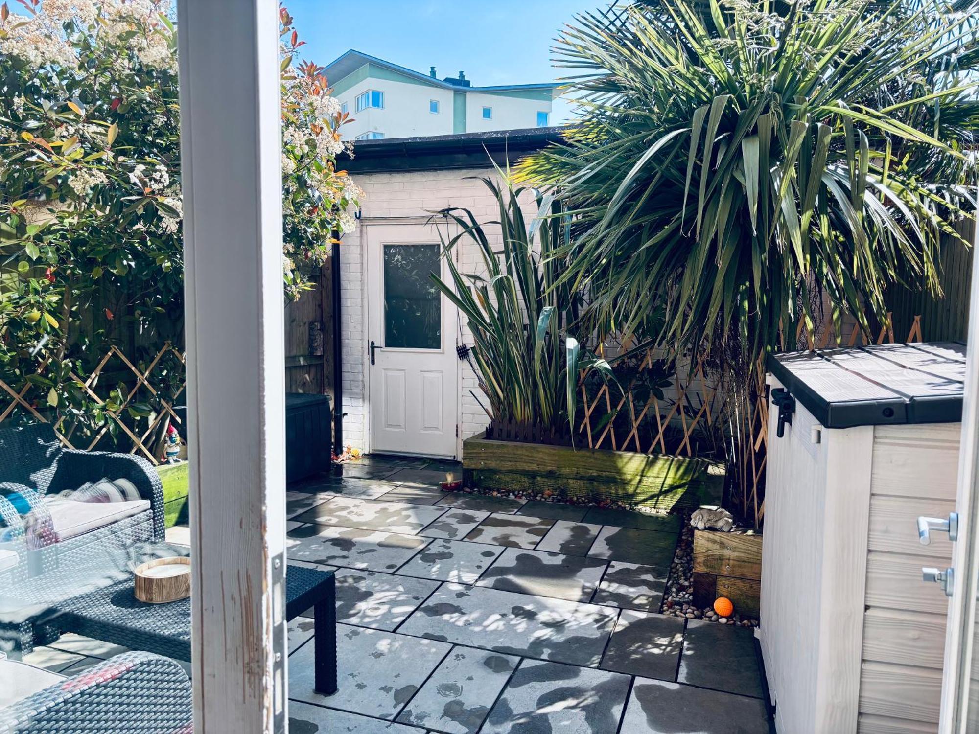Trem Elai 4 Bed Townhouse With Spectacular Views 4 Miles From Centre 10mins By Train Cardiff